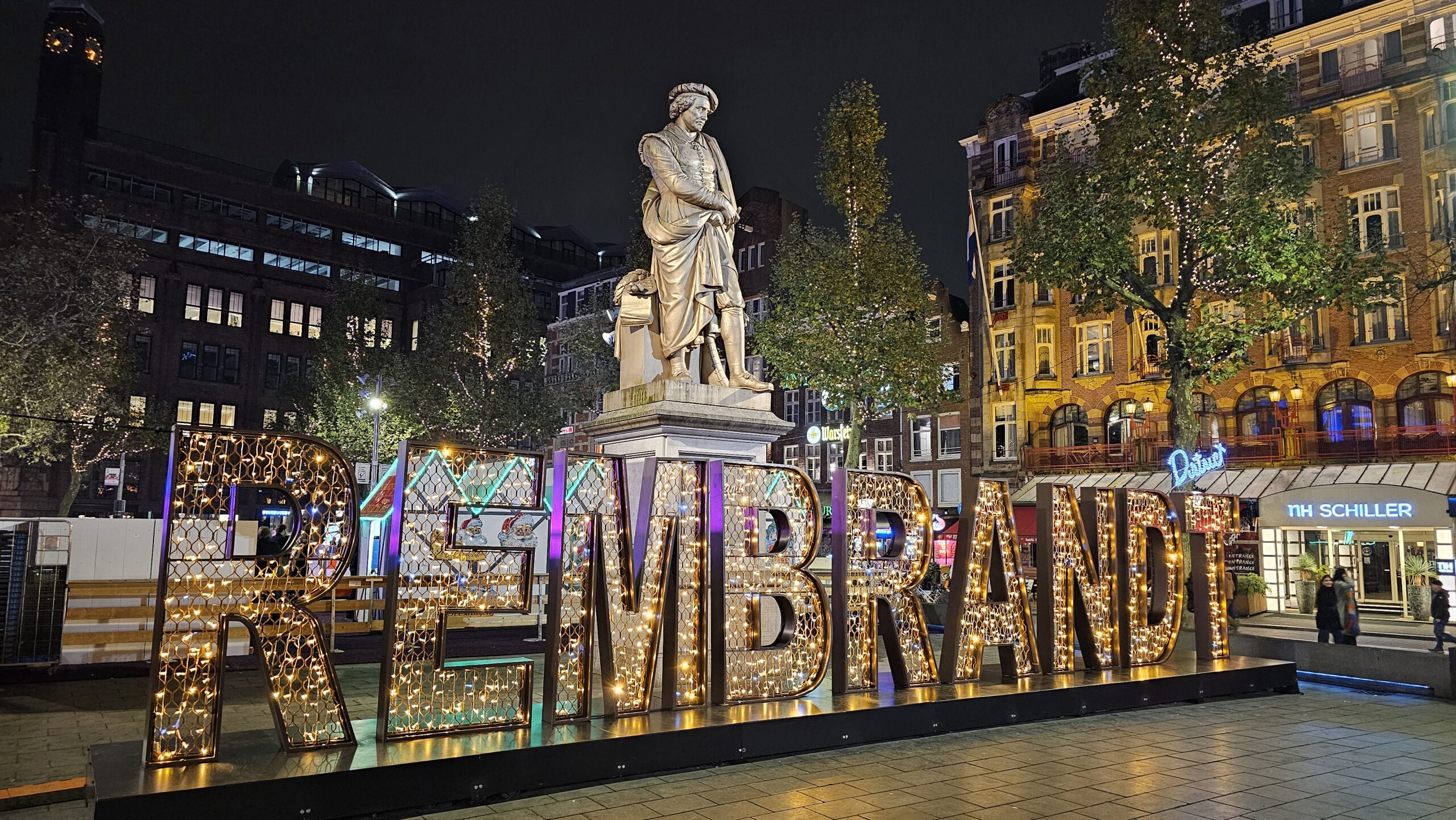 IJsbaan Rembrandtplein Amsterdam 2024-2025 , Opening en schaatsplezier